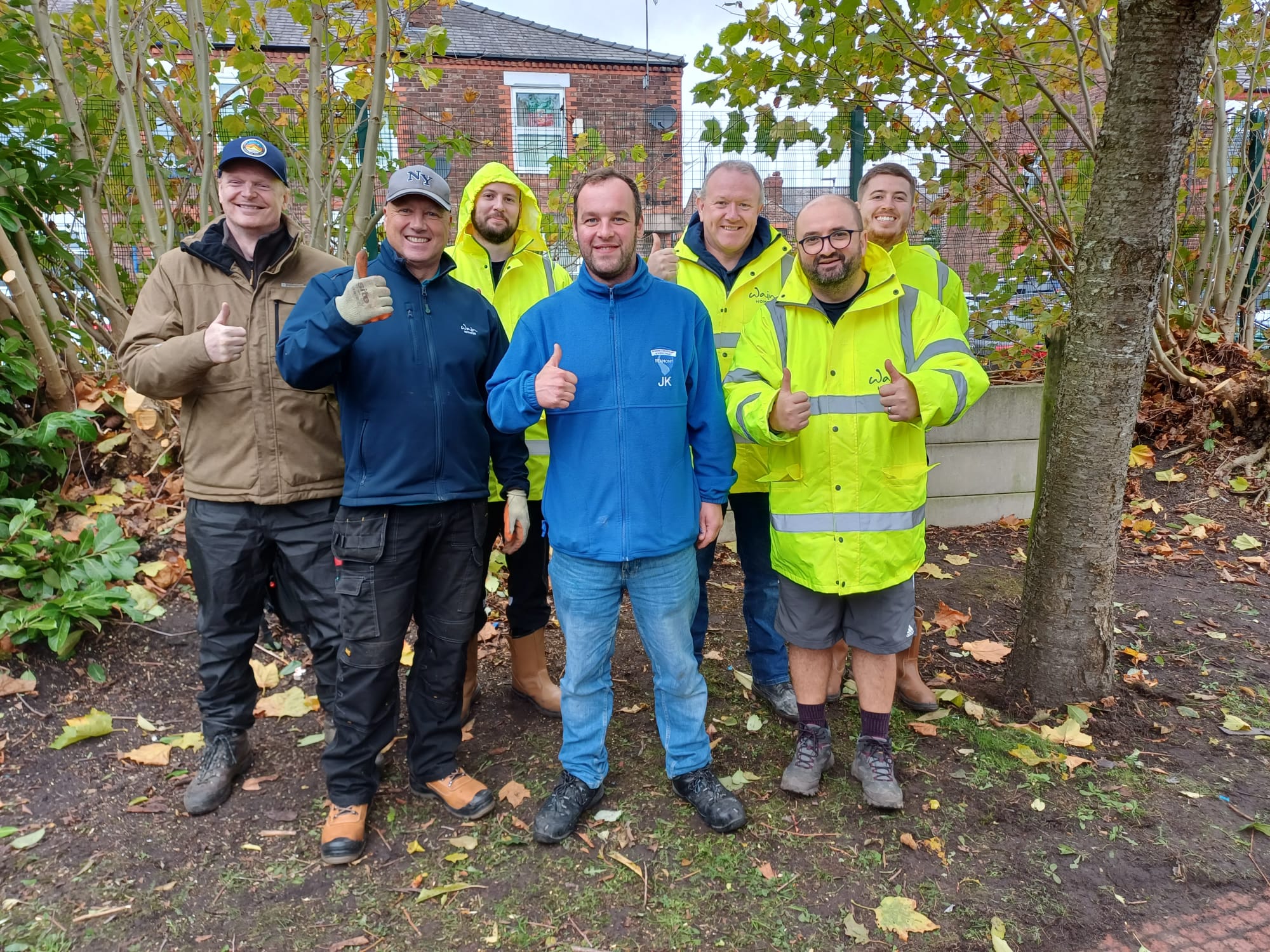  Team Gives a Helping Hand on Yard Duties